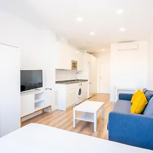 https://apartamentos-mirablau.es-andalucia.com